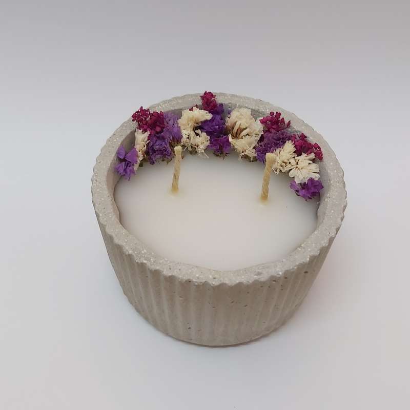 شمع دست ساز مدل بتنی