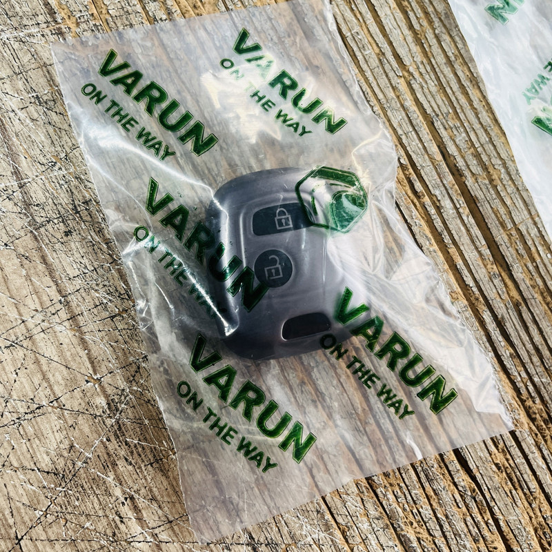 کاور ریموت خودرو وارون مدل K-644-CARBON-BLK مناسب برای پژو 207