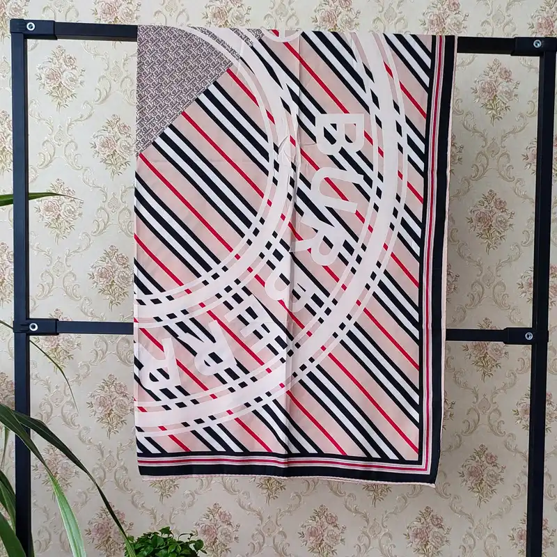 روسری زنانه مدل نخی کد 310