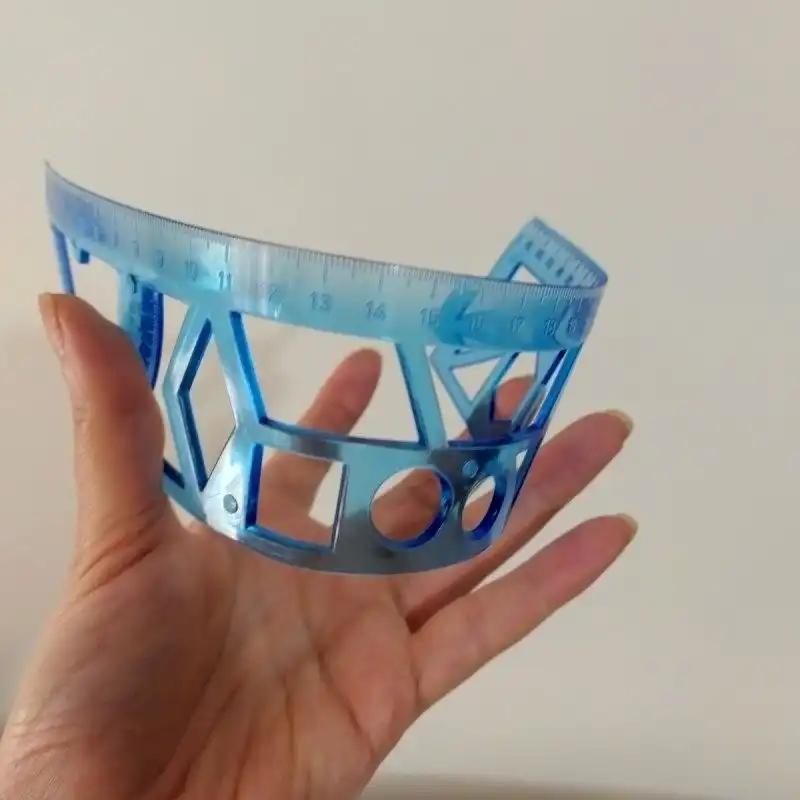 خط کش 30 سانتی متری مدل شابلون دار طرح هندسی کد 007 بسته 3 عددی