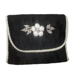 سجاده و جانماز مدل 301 مخمل گلدوزی