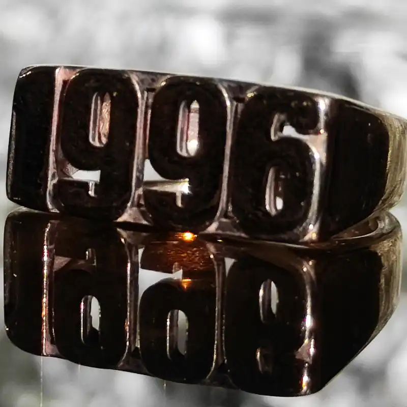 انگشتر مدل 1996