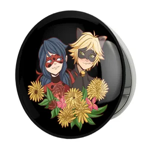 آینه جیبی خندالو طرح پسر گربه ای و دختر کفشدوزکی مدل تاشو کد 25037 