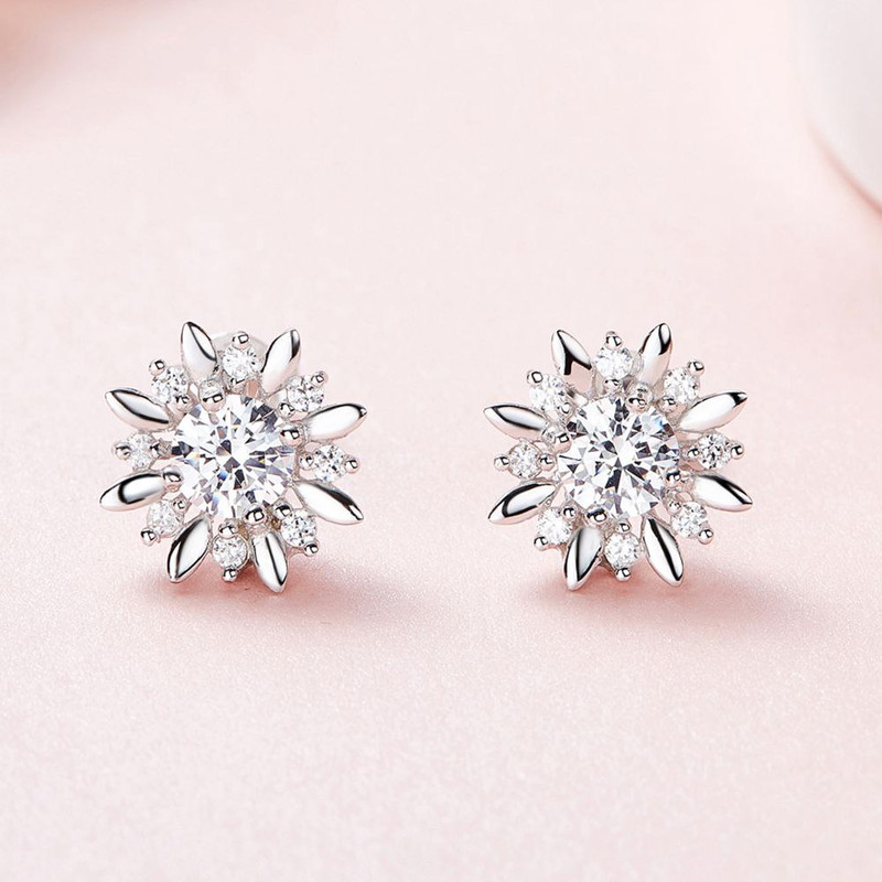 گوشواره نقره زنانه کوبیک مدل QE-2461