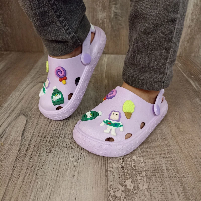 عکس شماره 2 : دمپایی بچگانه نیکتا مدل کراکس استیکر کد 1524-pe