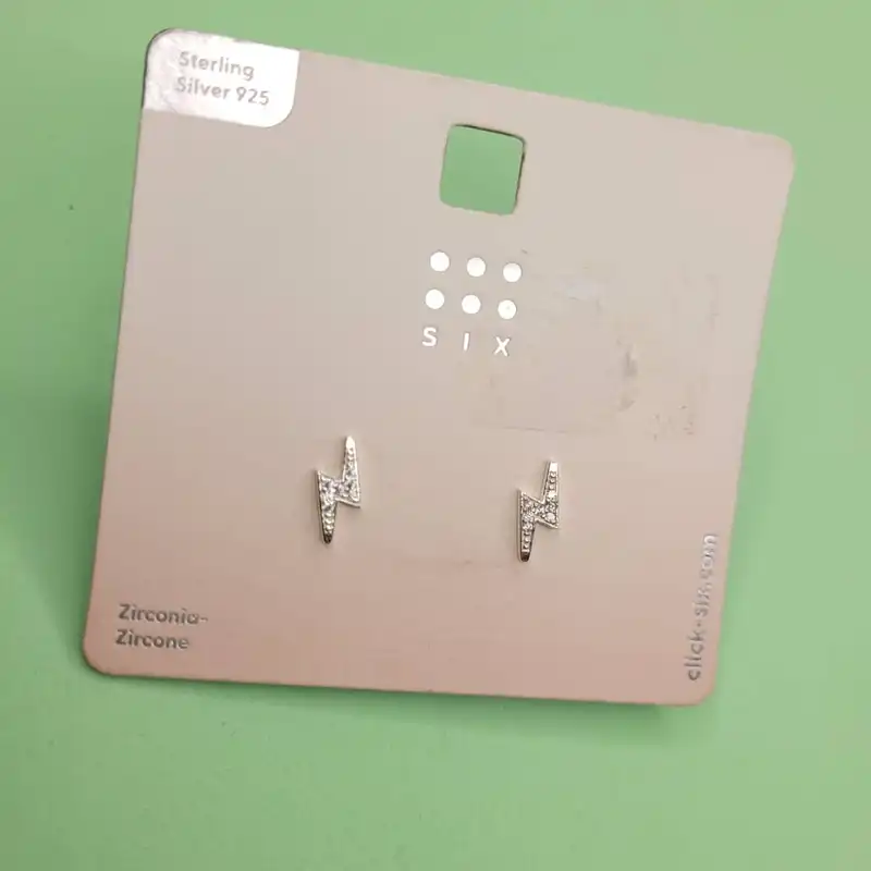 گوشواره نقره زنانه سیکس مدل رعد و برق کد 4168