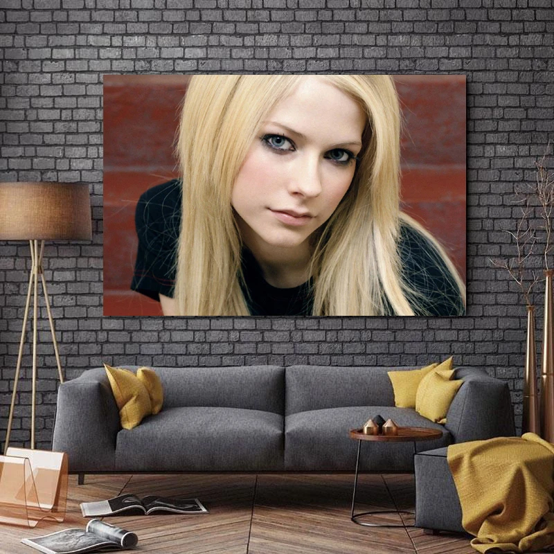 تابلو شاسی طرح بزرگان موسیقی مدل Avril Lavinge کد A263