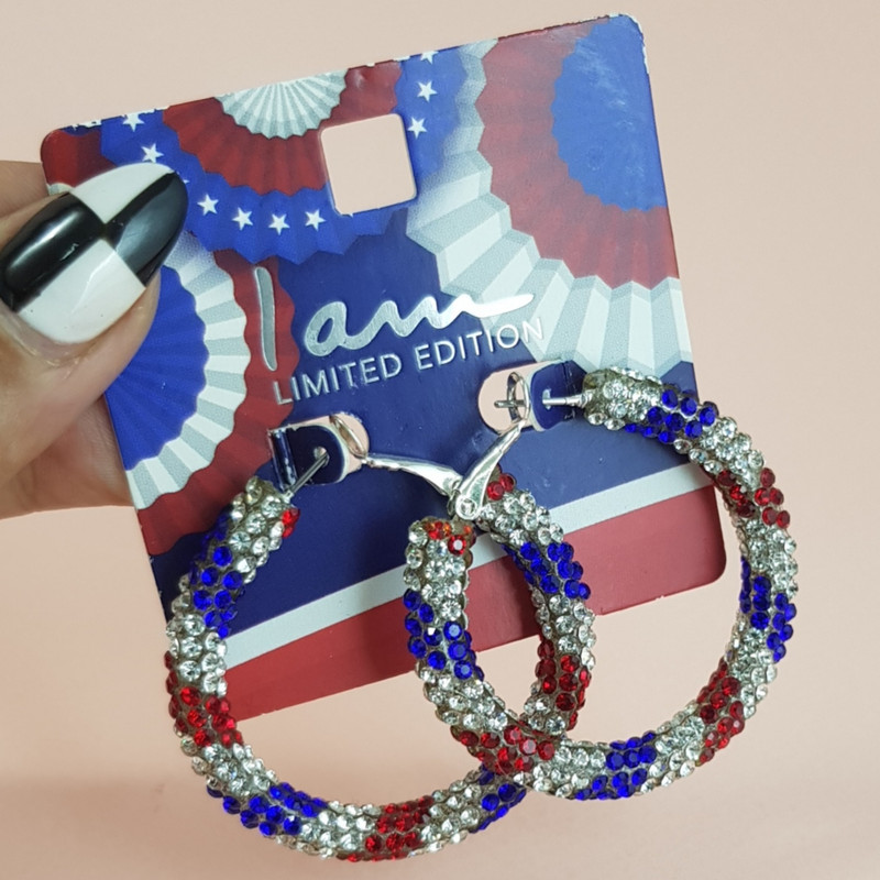 گوشواره زنانه آی ام مدل رنگارنگ گوشواره زنانه آی ام مدل رنگارنگ