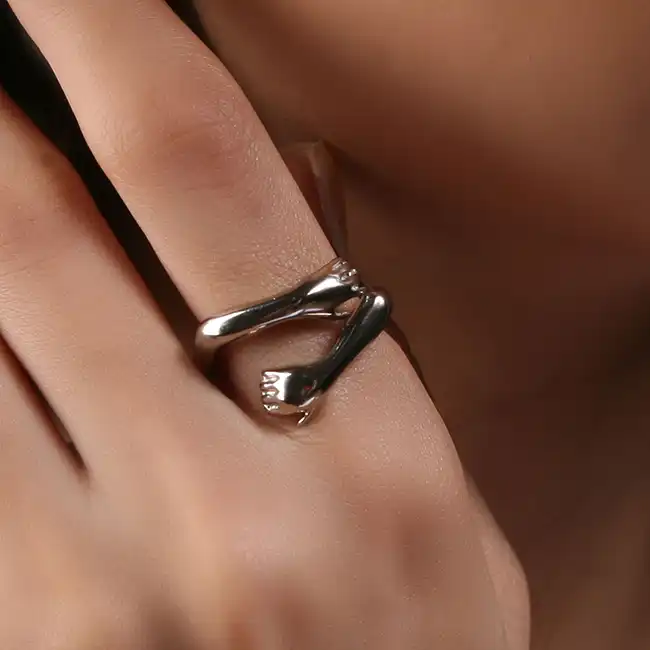 انگشتر زنانه مدل آغوش