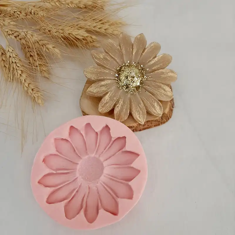 قالب شمع مدل گل بابونه