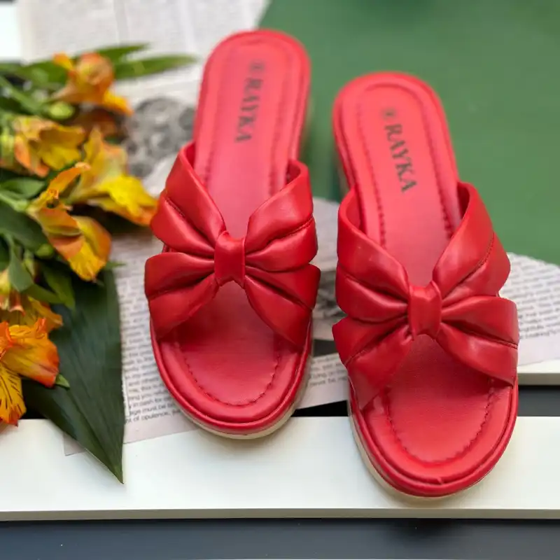 دمپایی زنانه رایکا مدل پریسا