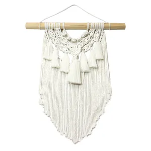 آویز بافتنی مدل مکرومه  MacHang491