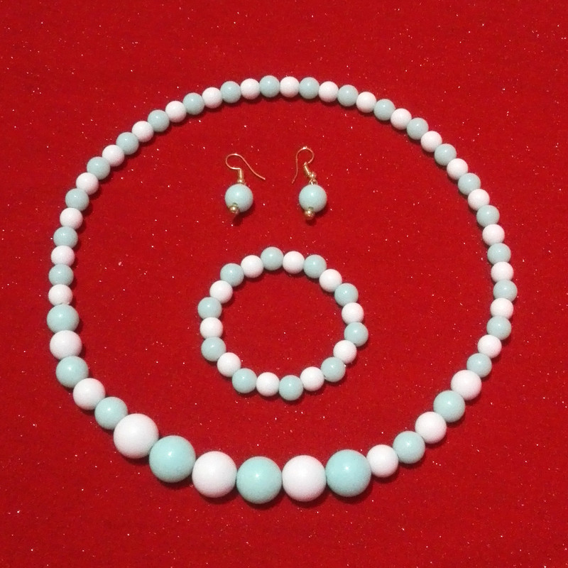 نیم ست دخترانه مدل مروارید کشی آبنباتی کد 202 نیم ست دخترانه مدل مروارید کشی آبنباتی کد 202