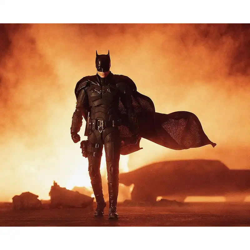 اکشن فیگور بندای مدل بتمن طرح The Batman S.H.Figuarts