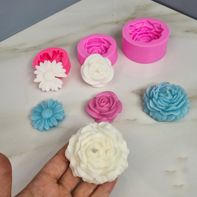 قالب شمع مدل ست گل آلاله، گل مارگاریت و گل رز کلاسیک کد F01 مجموعه 3 عددی