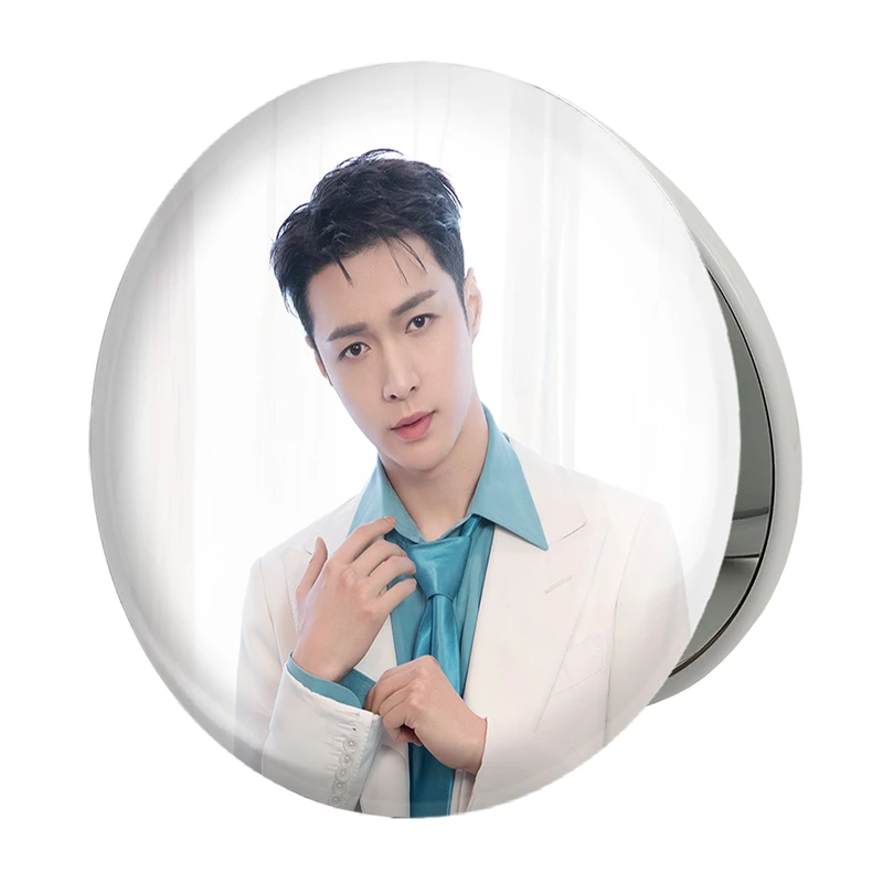 آینه جیبی خندالو طرح لی گروه اکسو EXO مدل تاشو کد 13439 