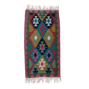 گلیم دستباف نیم متری مدل لوزی مدل M1