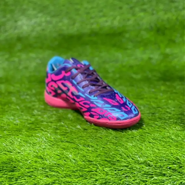 کفش فوتسال پسرانه مدل 3025