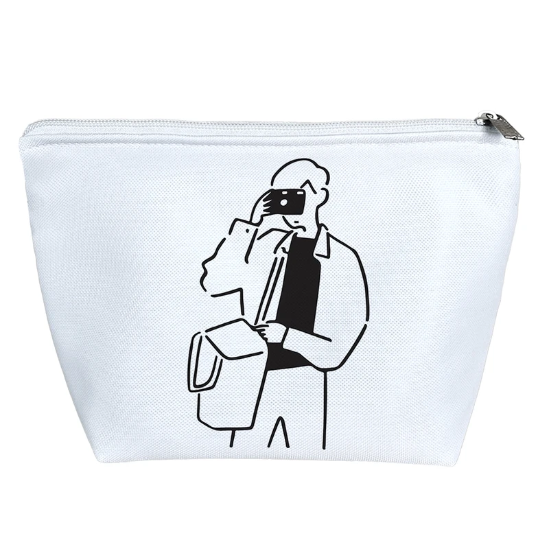 کیف لوازم آرایش دخترانه خندالو مدل پسر عکاس کد 6396