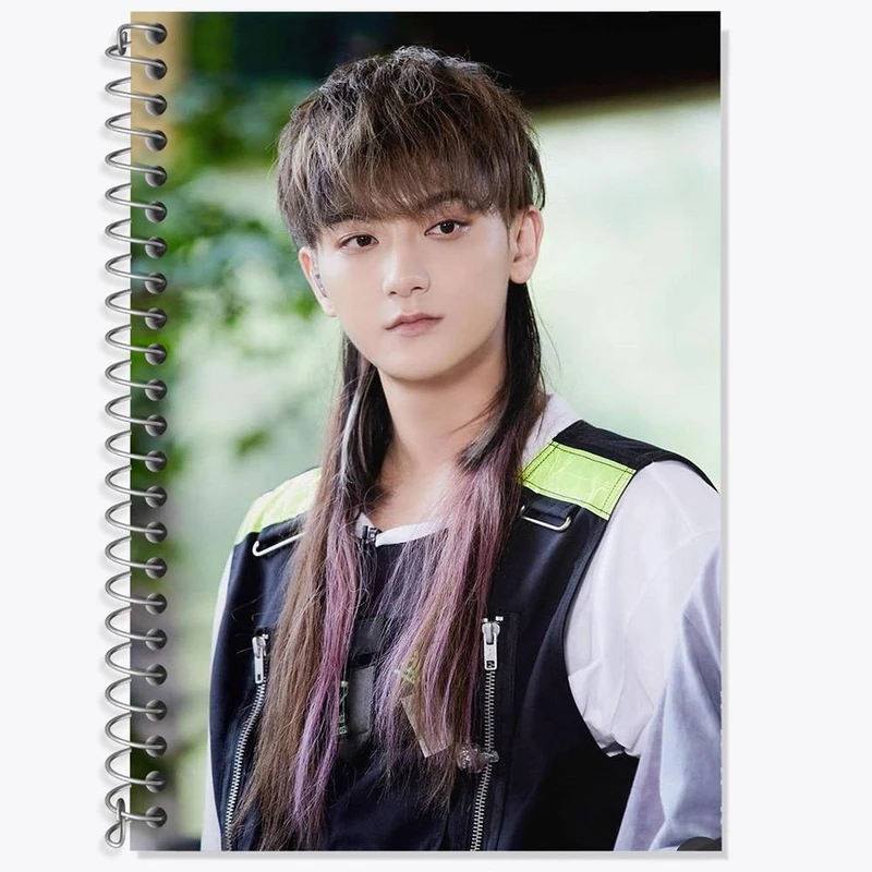 دفتر لغت 50 برگ خندالو مدل تائو گروه اکسو EXO کد 13551