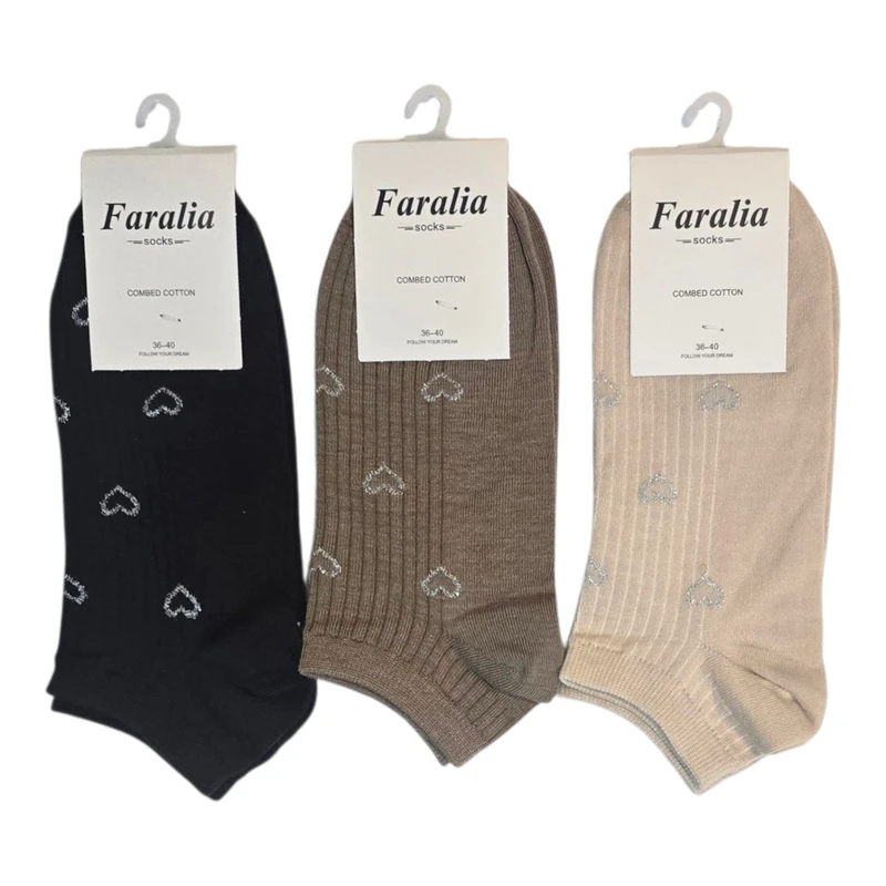 جوراب زنانه مدل قلب دار بسته 3 عددی