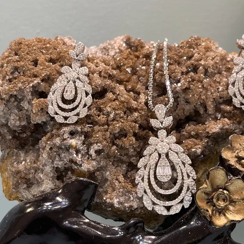 نیم ست نقره زنانه مدل جواهری اتریشی با روکش رادیوم