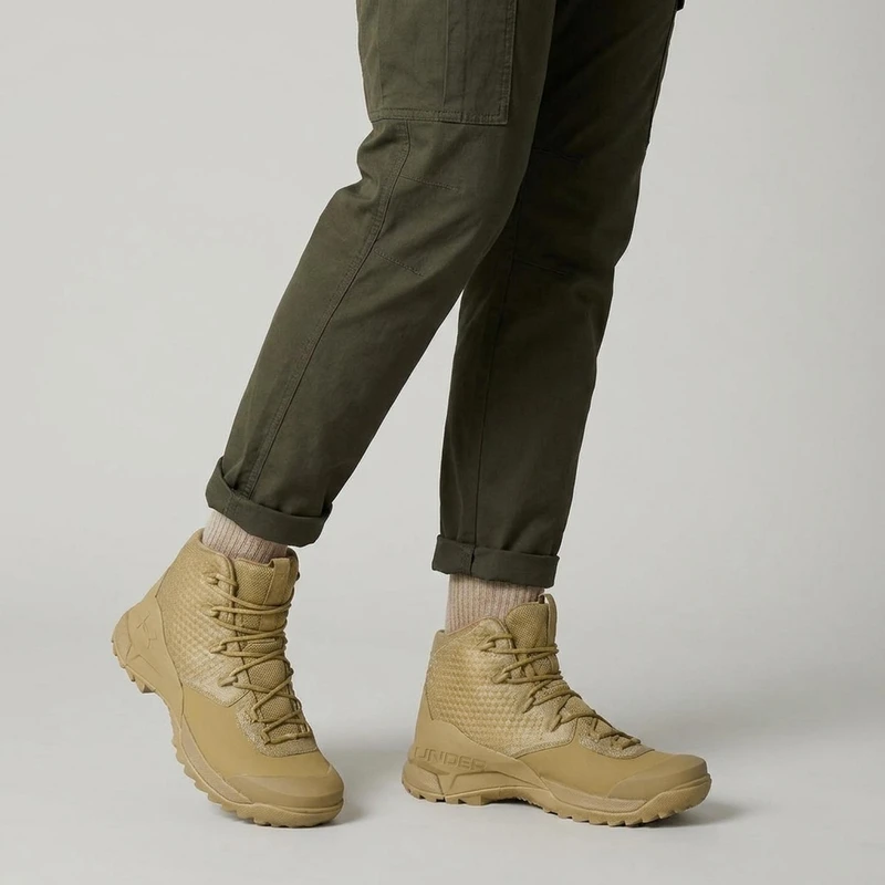 نیم بوت مردانه مدل Vibram
