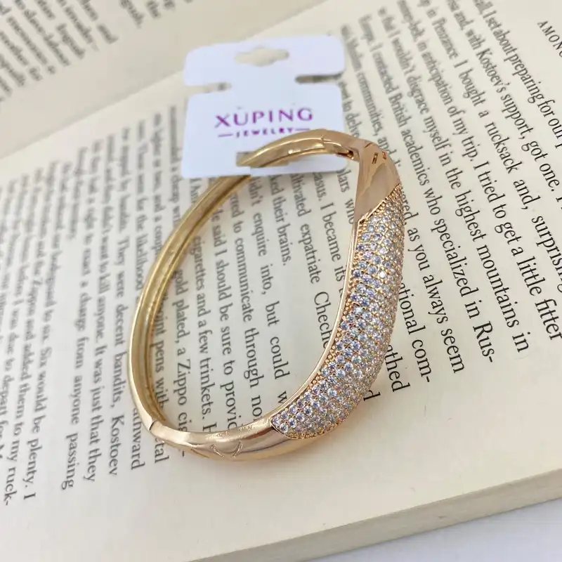 دستبند النگویی زنانه ژوپینگ مدل B4035