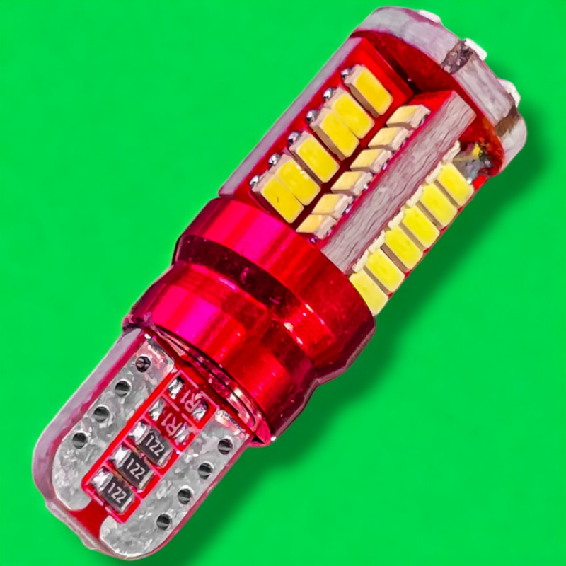 لامپ کوچک چراغ جلو خودرو تک حالته بست یدک مدل 58 تایی یخی کد SMD پایه تک کنتاک مناسب برای پراید بسته 2 عددی