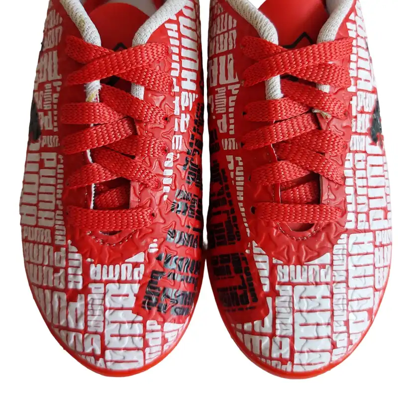 کفش فوتبال بچگانه کد 029 رنگ قرمز