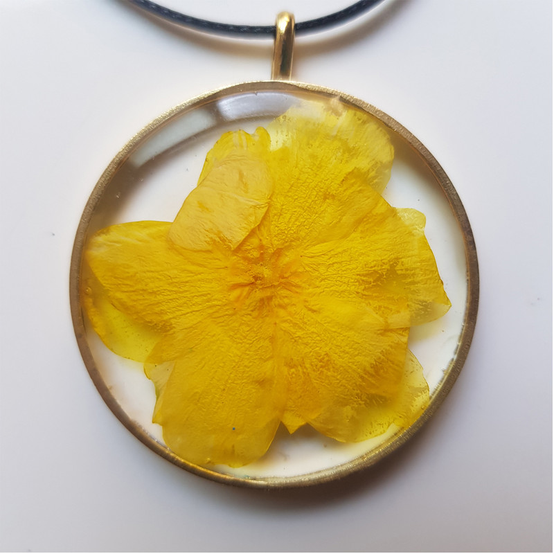 گردنبند دخترانه مدل رزینی