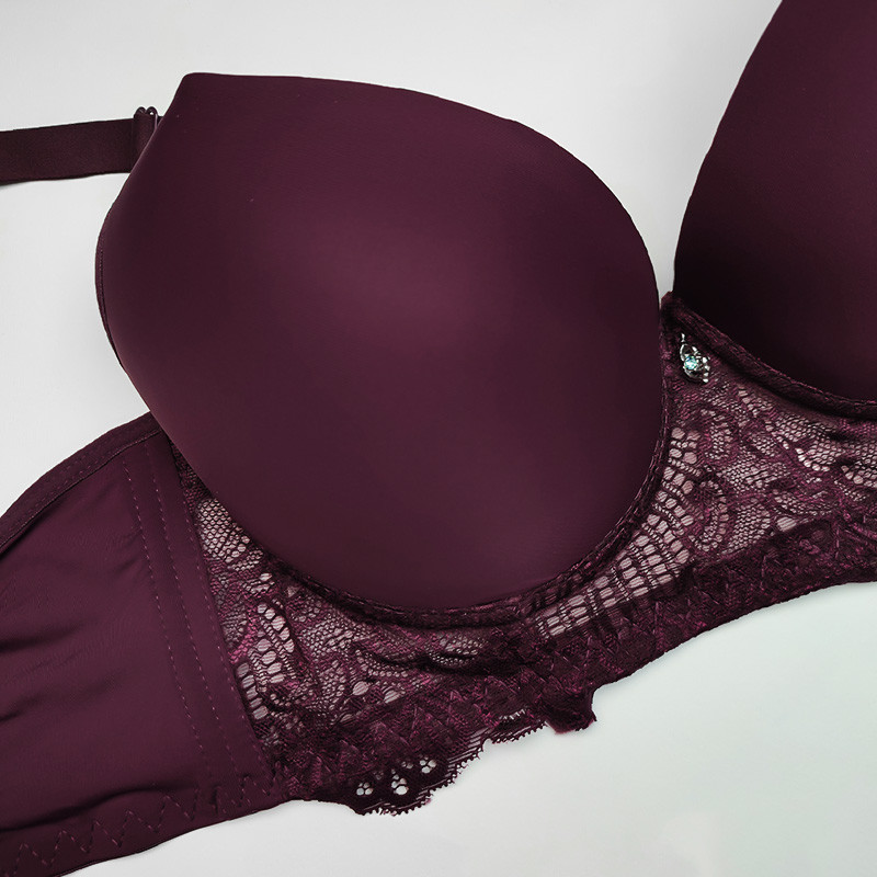 سوتین زنانه مدل آریان طرح گیپور کاپ B کد 10705s