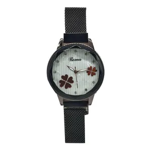 ساعت مچی عقربه ای زنانه مدل M66W