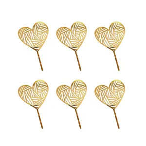 تاپر کیک مدل قلب کد 02 مجموعه 6 عددی