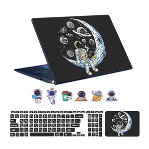  استیکر لپ تاپ توییجین و موییجین طرح Astronaut کد 08 مناسب برای لپ تاپ 15.6 اینچ به همراه برچسب حروف فارسی کیبورد 