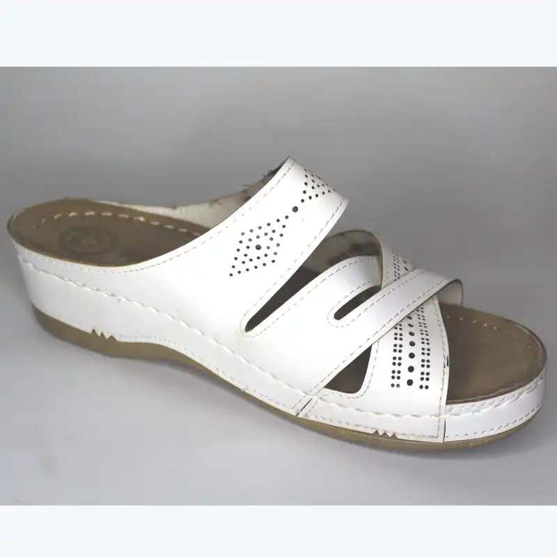 دمپایی زنانه نسیم مدل مارال  کد 2065