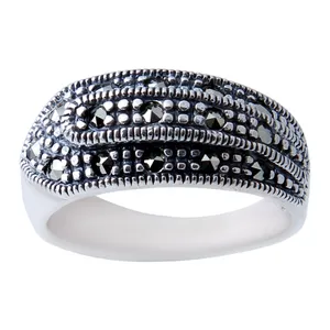    انگشتر نقره زنانه بازرگانی میلادی کد  AW_378