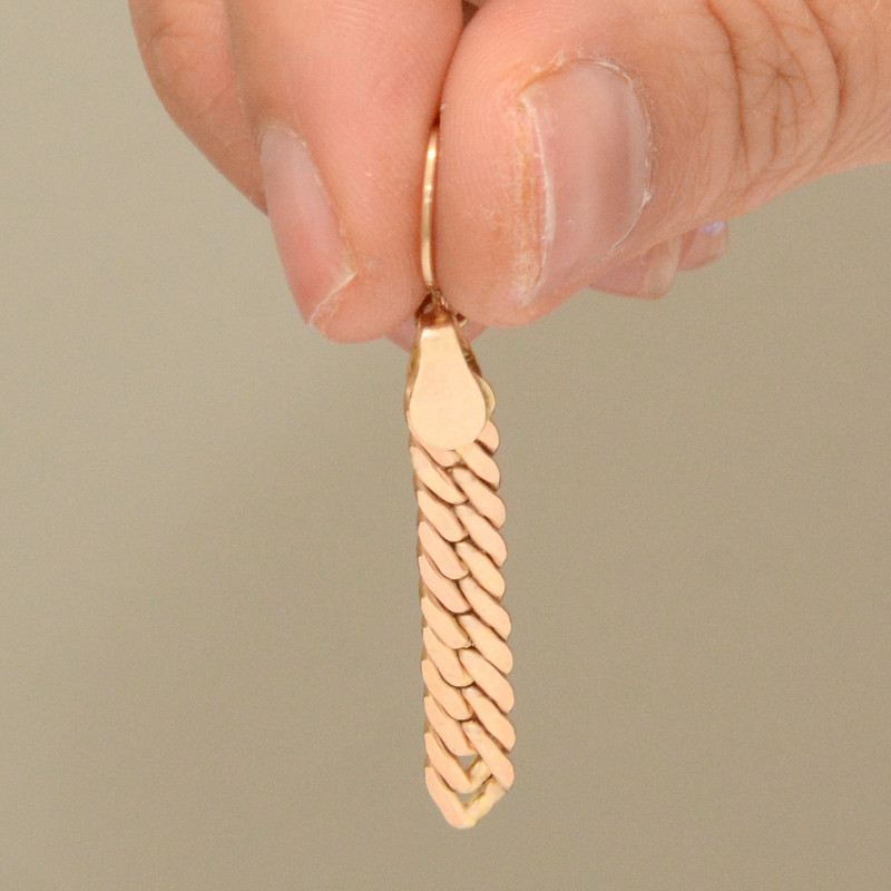 گوشواره طلا 18 عیار زنانه طلای مستجابی مدل حصیری کد 670282