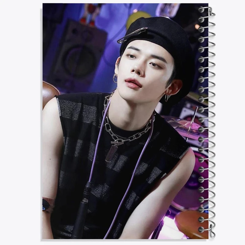 دفتر مشق 50 برگ خندالو مدل یونجون گروه تی اکس تی TXT  کد 11845