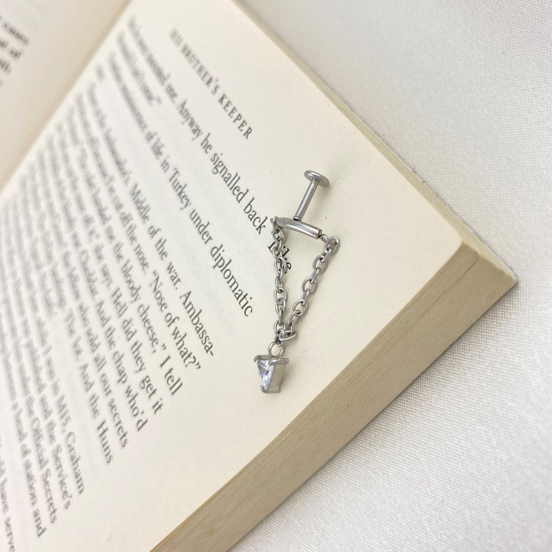 پیرسینگ زنانه مدل مثلث کد P4392 پیرسینگ زنانه مدل مثلث کد P4392