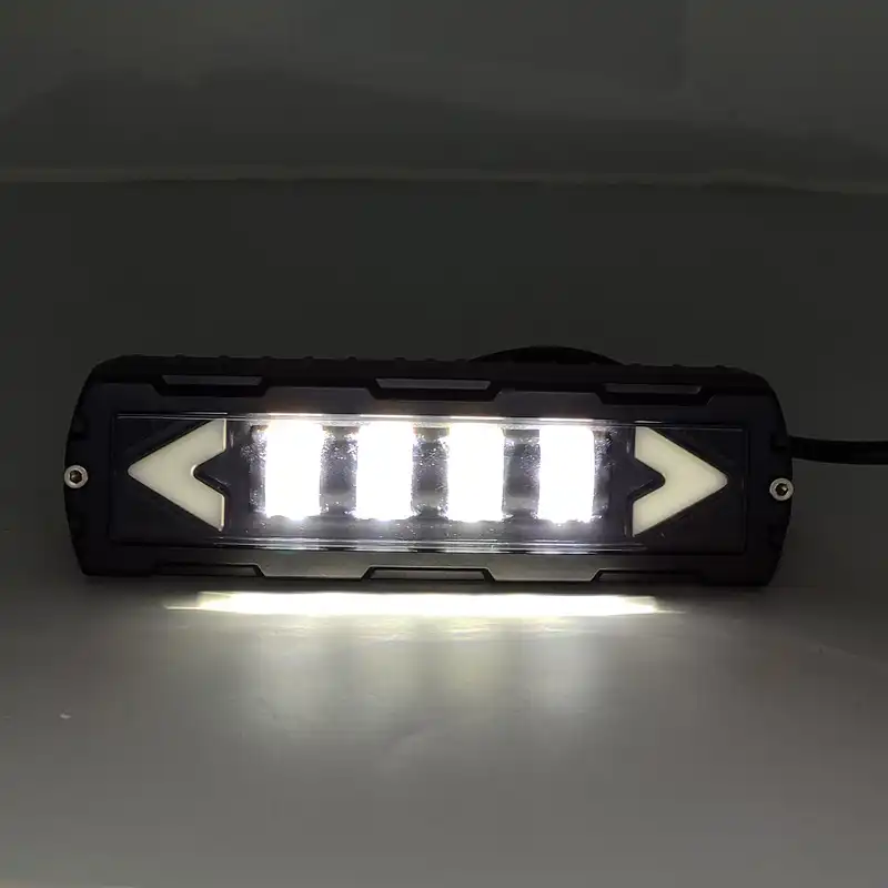 پروژکتور خودرو مدل 6004