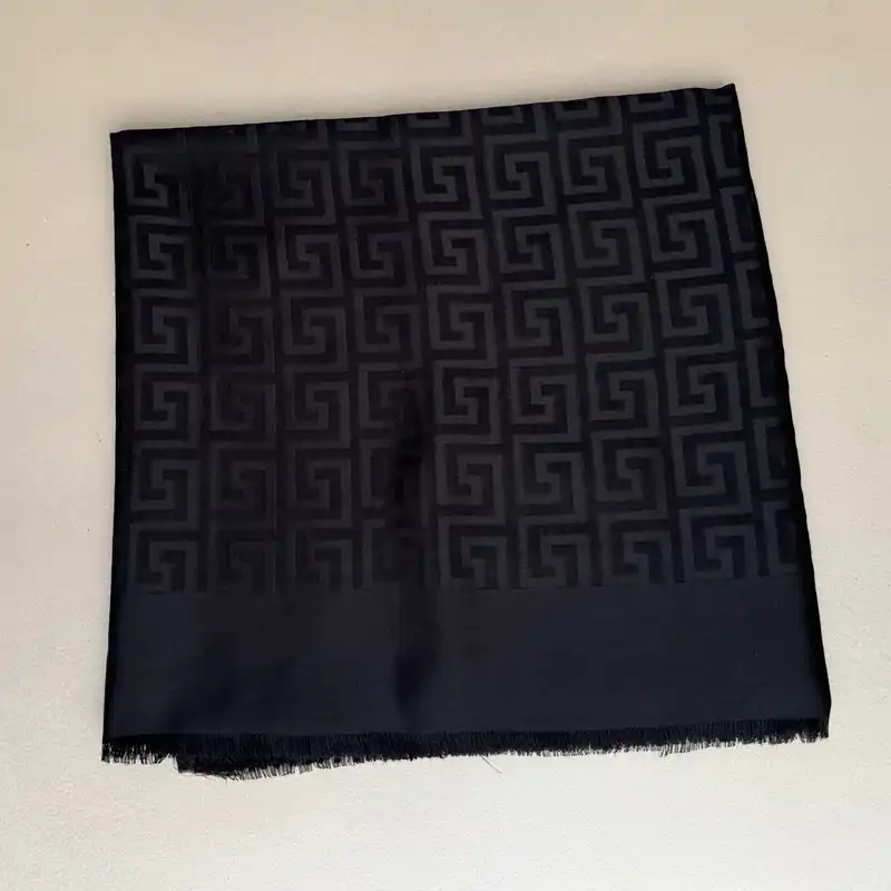 روسری زنانه مدل نخی ژاکارد