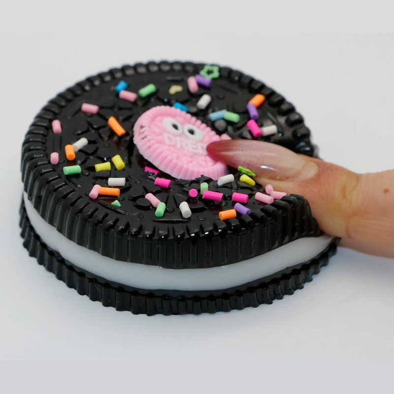 عکس شماره 9 : فیجت ضد استرس سمید مدل اسکوییشی نرمالو طرح بیسکوئیت 3 لایه