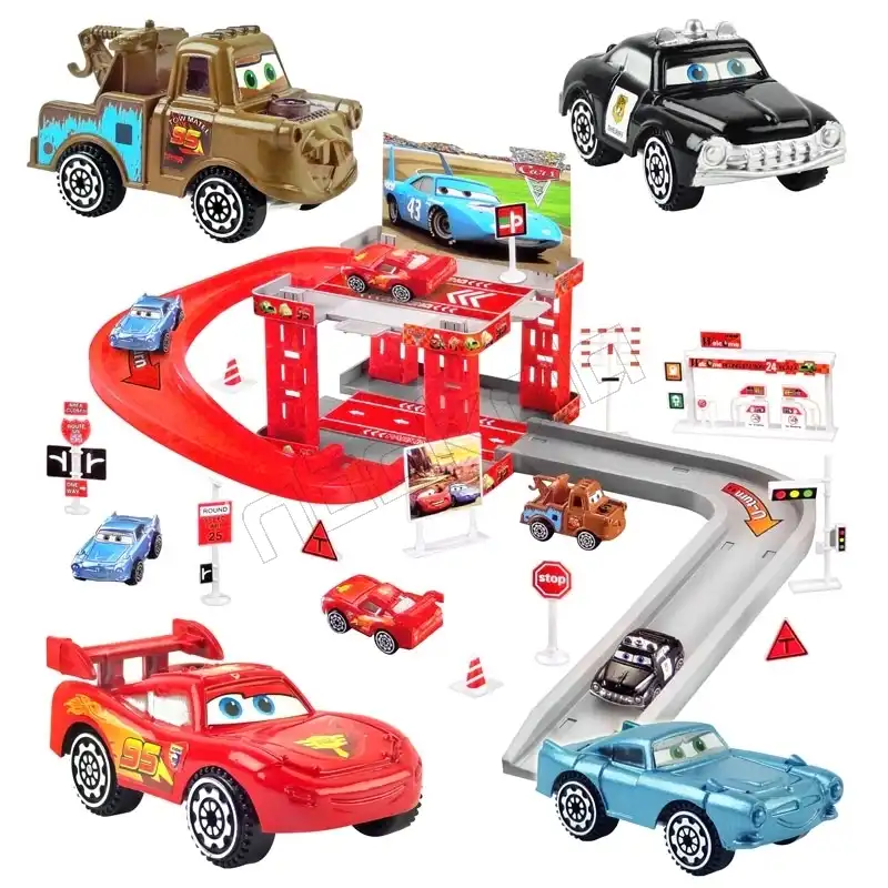 کیت ماشین بازی طرح پارکینگ مدل مک کویین کد CY180