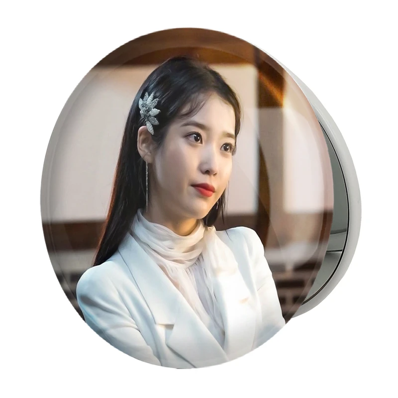 آینه جیبی خندالو طرح آیو IU مدل تاشو کد 19772 