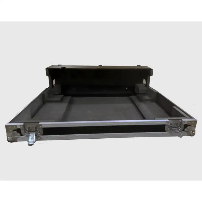 هاردکیس میکسر صدا میداس مدل m32