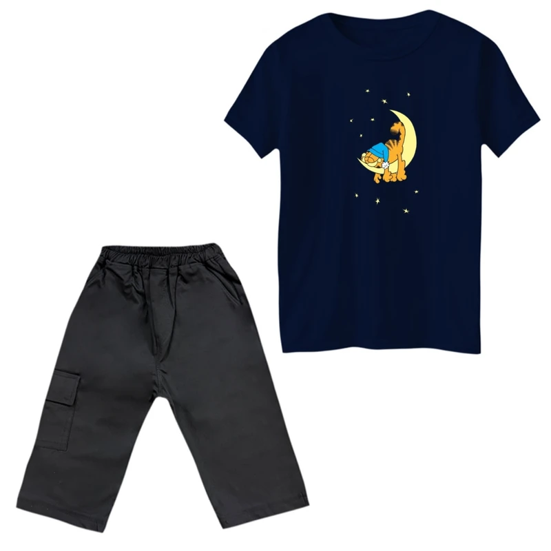 ست تی‌شرت و شلوارک پسرانه مدل گارفیلد و ماه