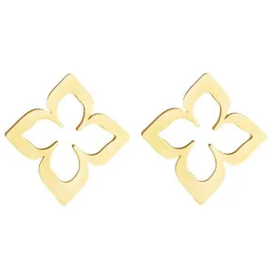 گوشواره طلا 18 عیار زنانه عدنان مدل گل UP3