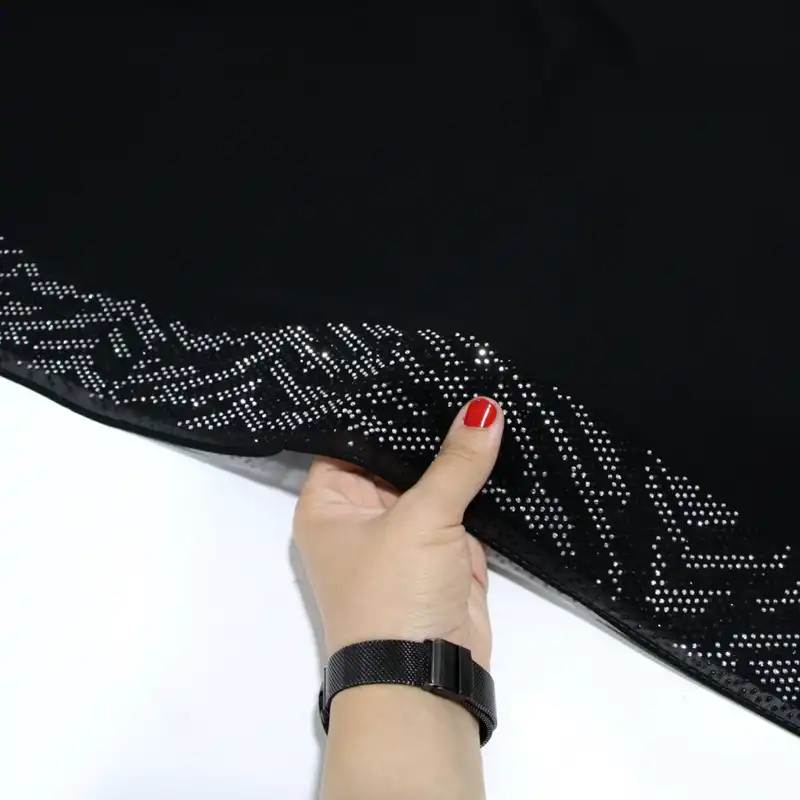 روسری زنانه مدل  حریر مزونی پوست ماری کد 6095-ana