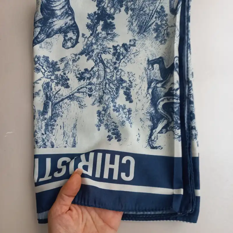 شال زنانه مدل نخی تابستانی حاشیه ساده کد 20